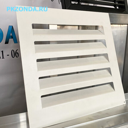Оцинкованная вентиляционная решетка ЗОНДА-РКДМ-пл